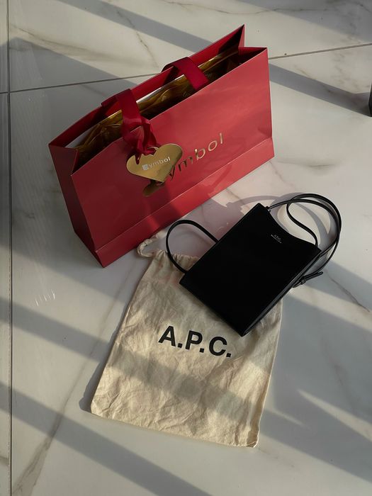 A.P.C Чорна шкіряна сумка Jamie dior prada celine