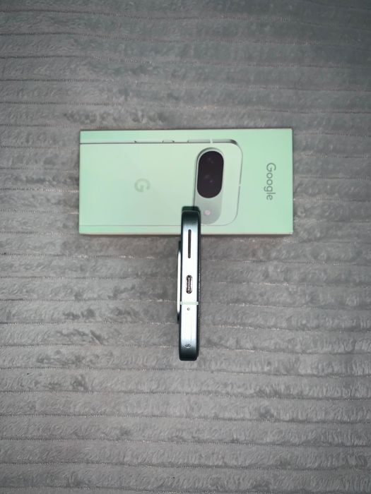 Google Pixel 9 Verde Fresco - 128GB / 12GB RAM