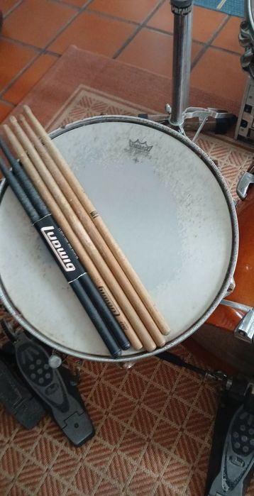 Bateria Pearl Masters Custom (Maple Shell)