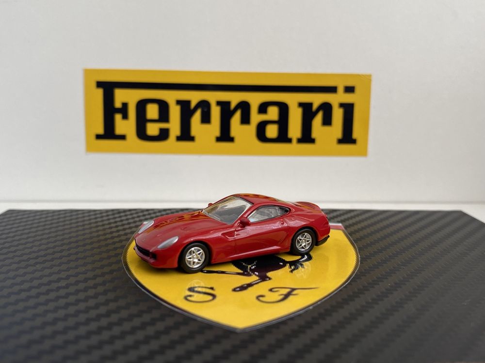 Модели Феррари.Колекция Kyosho Ferrari micro cars 1:100 Феррари
