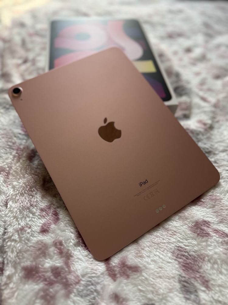 iPad Air 4 64GB Rose Gold + Pencil 2 + Case • Jak nowy!