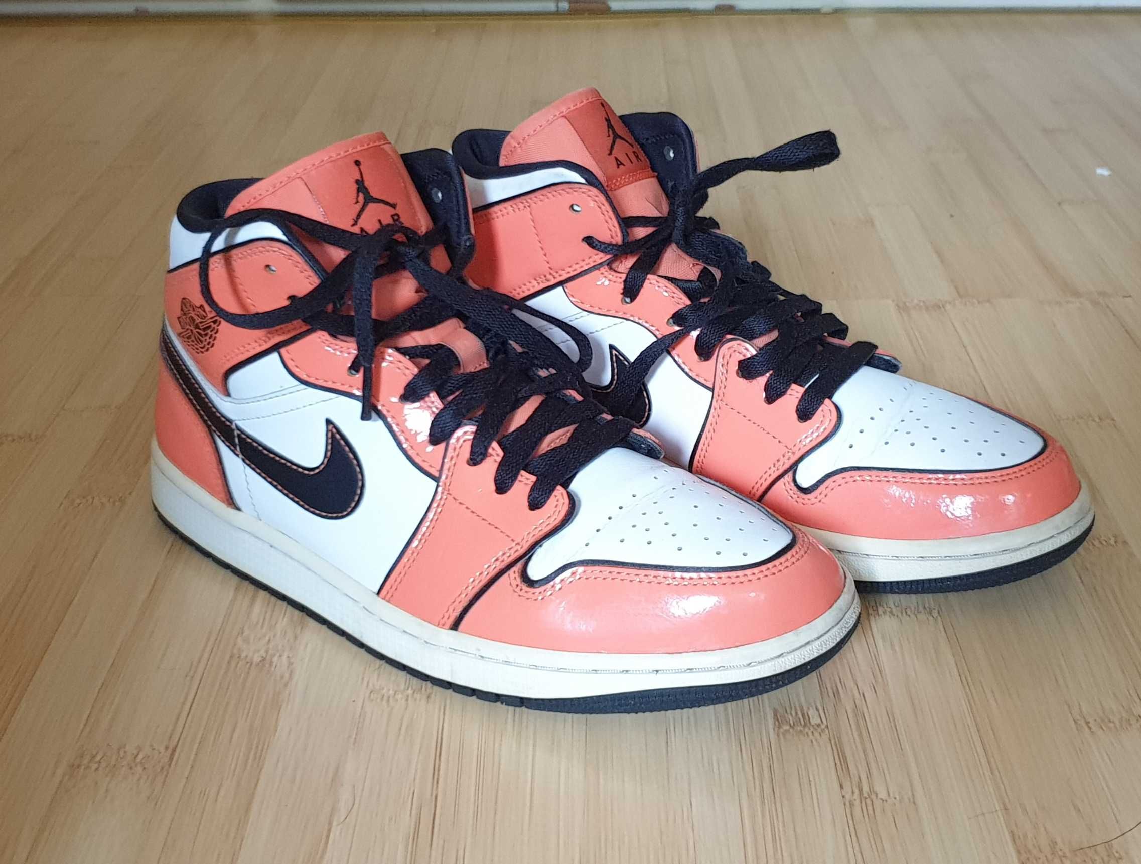 Oryginalne męskie buty Nike Air Jordan 1 Mid SE Turf Orange rozm.42