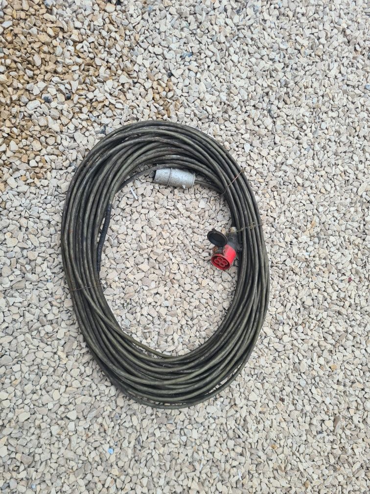 Przewód przedłużacz 4x1.5mm 57mb stary typ