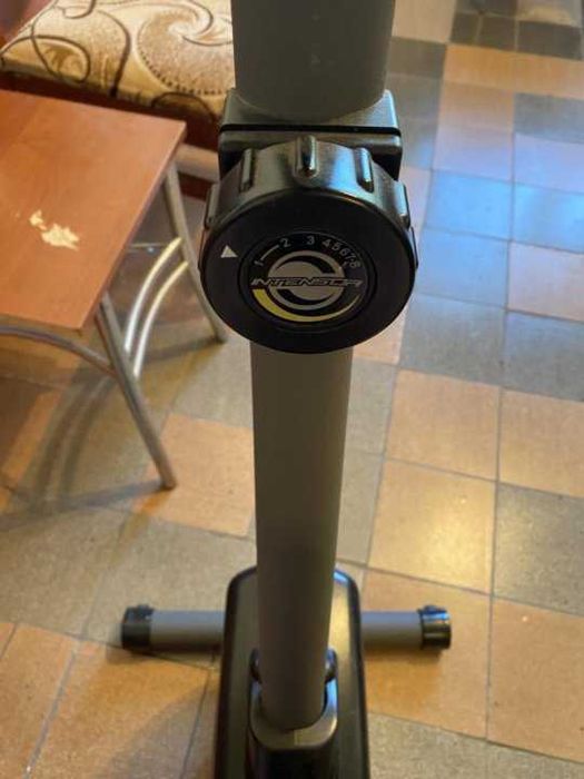 Магнитный велотренажер Intensor