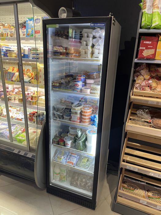 Холодильних. Холодильна камера.