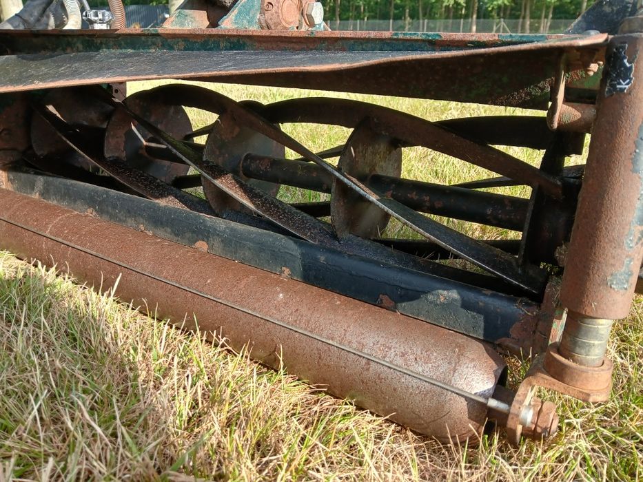 Kosiarka wrzecionowa  Głowice