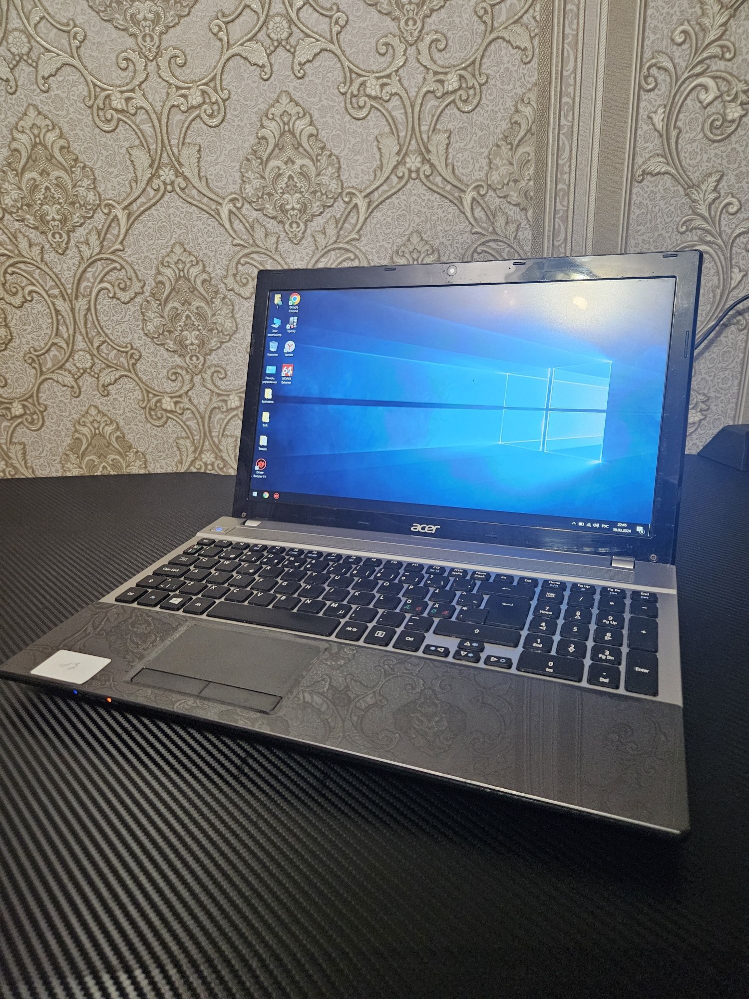 Acer 15.6" | intel core i5 3230M | GT 640 2gb | 4gb ram | 500gb