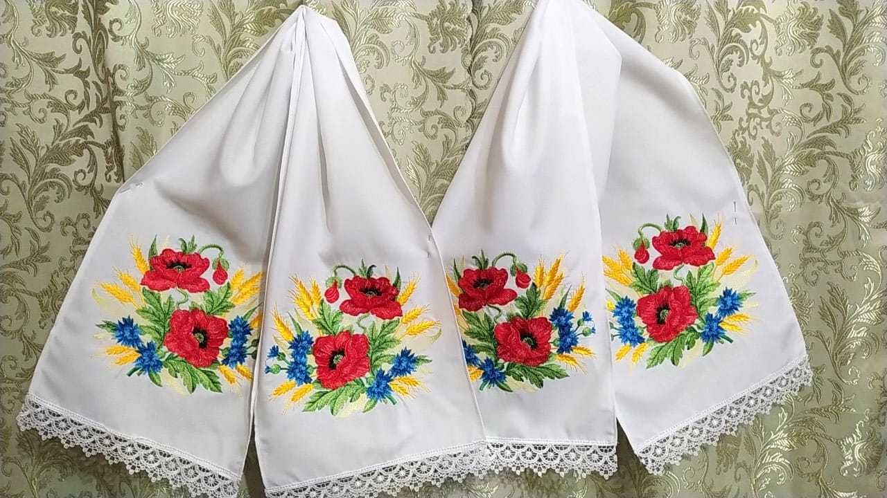 Вишитий рушник  з маками машинна вишивка