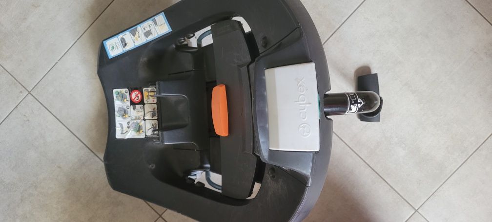 Fotelik samochodowy Cybex Aton plus baza ISOFIX