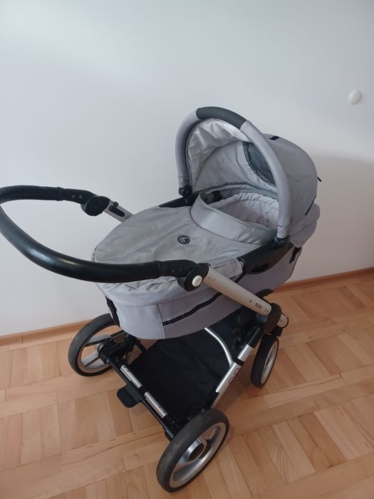 Wózek gondola i spacerówka Mutsy Evo