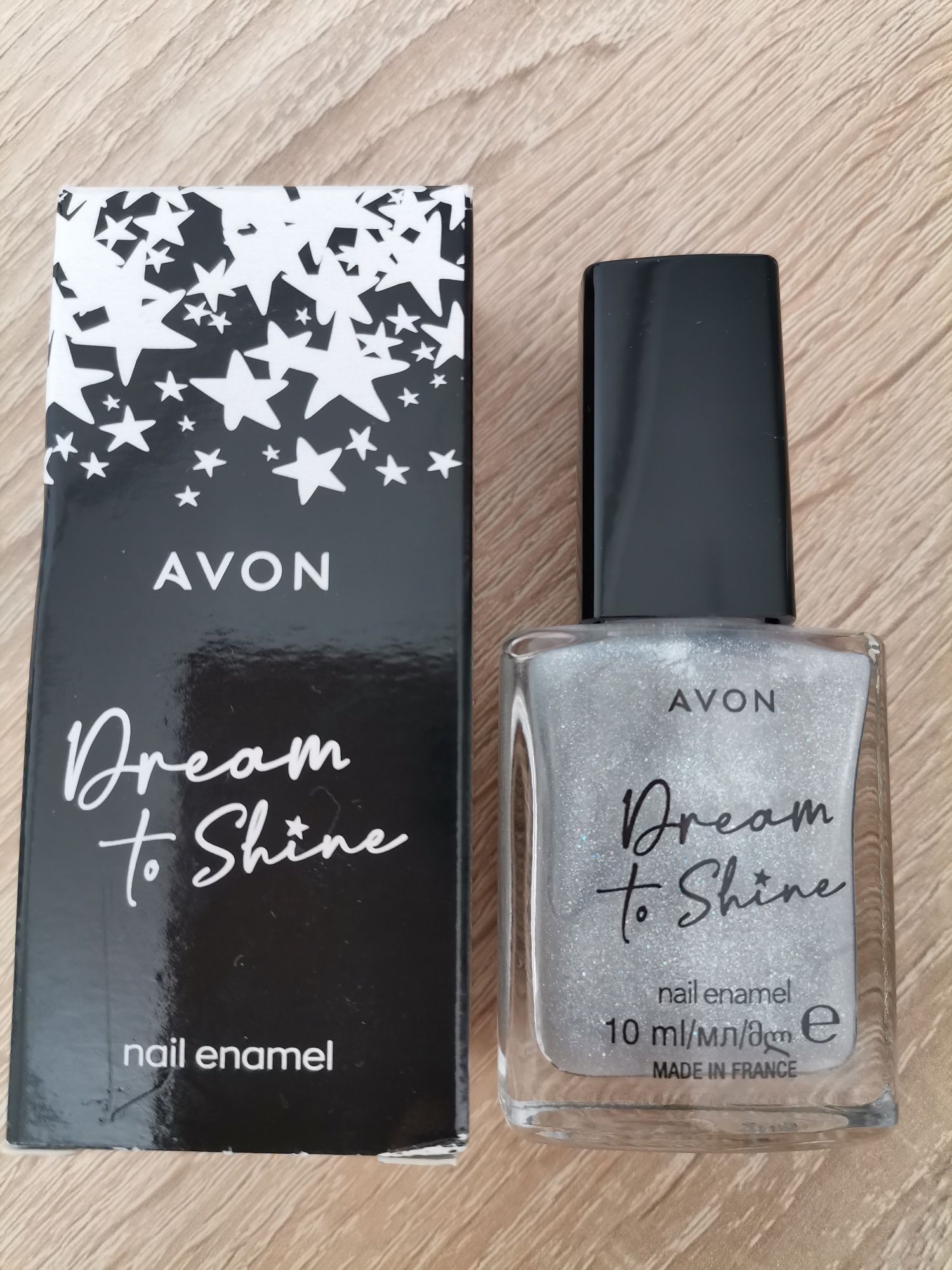 Lakier do paznokci  srebrny brokat Beaming moon 10 ml Avon