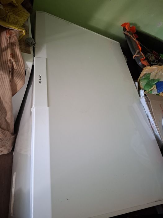 Продам морозильну камеру