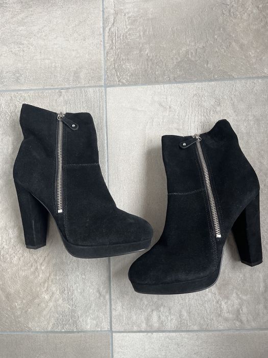 Ботільйони H&M замшеві