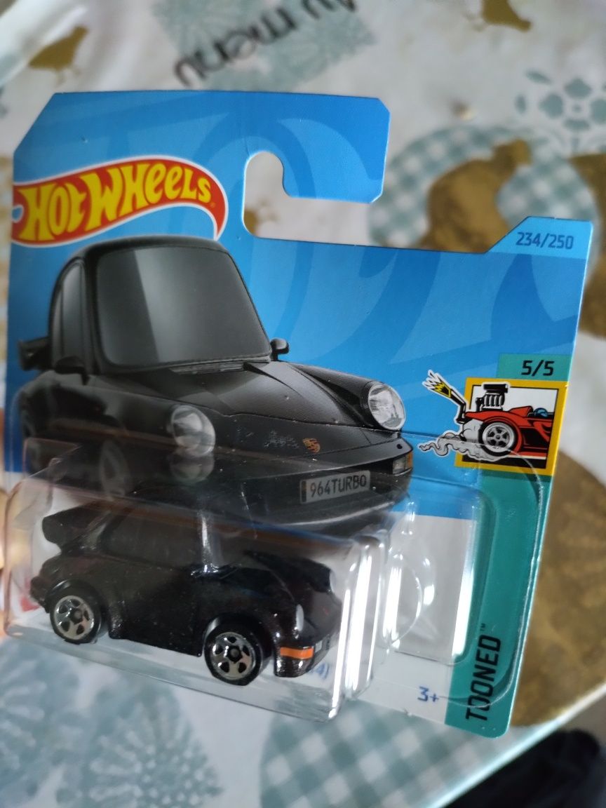 Hot Wheels Porsche 911 Turbo Tooned