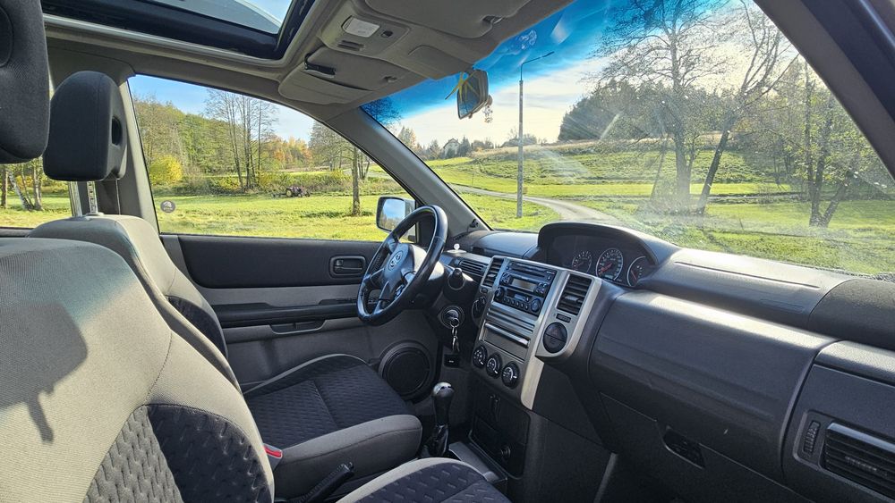 Nissan Xtrail 2.0 LPG Zadbany 4x4 Panorama dach