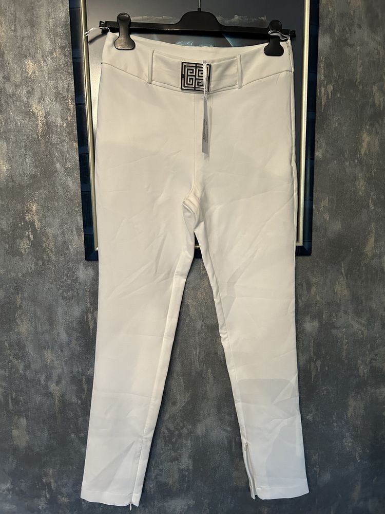 Spodnie Gil Santucci -zlote logo r.46