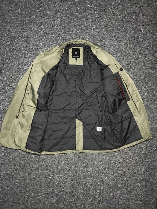 Куртка піджак VICTORINOX Insulated - Watterproof - 50(L)