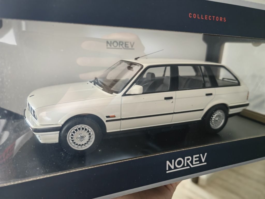Модель автомобіля BMW 3 NOREV 1/18