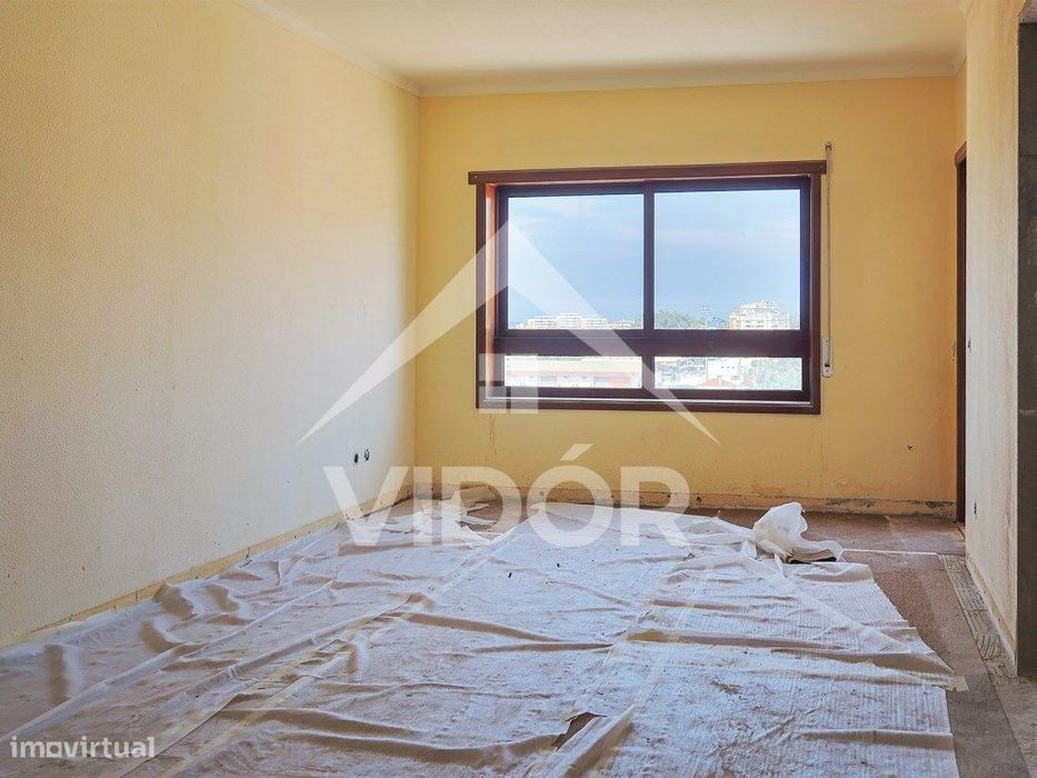 T3 no 8º andar com Parqueamento e Arrecadação