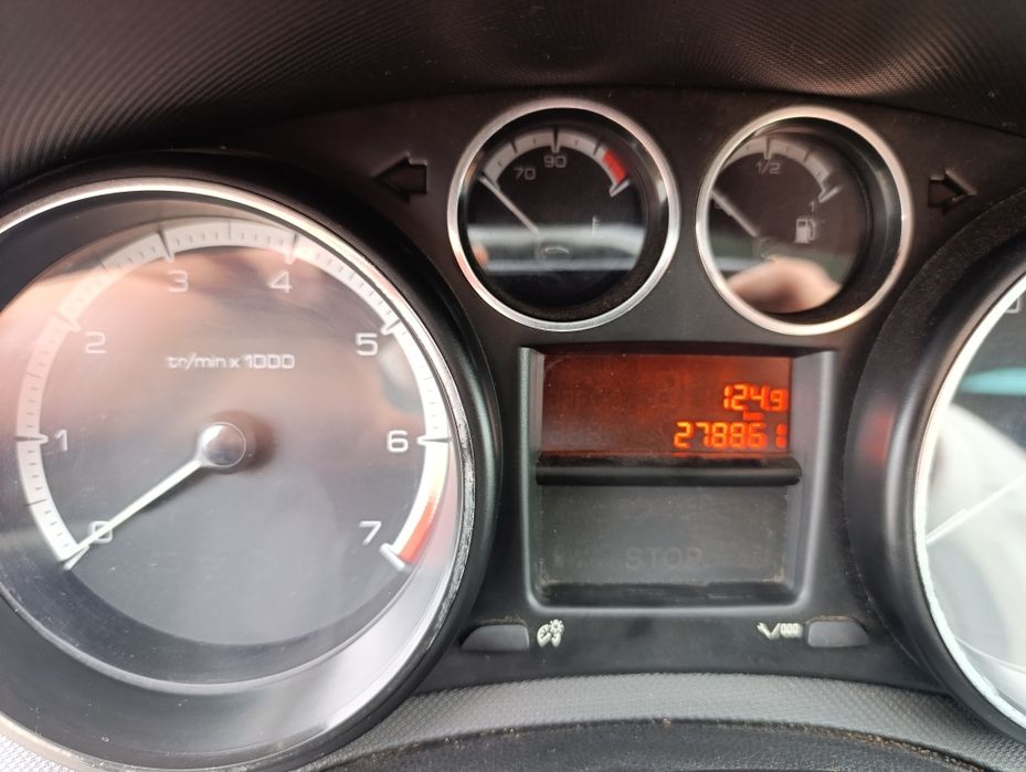 Peugeot 308sw 1.6 бенз 2008р.