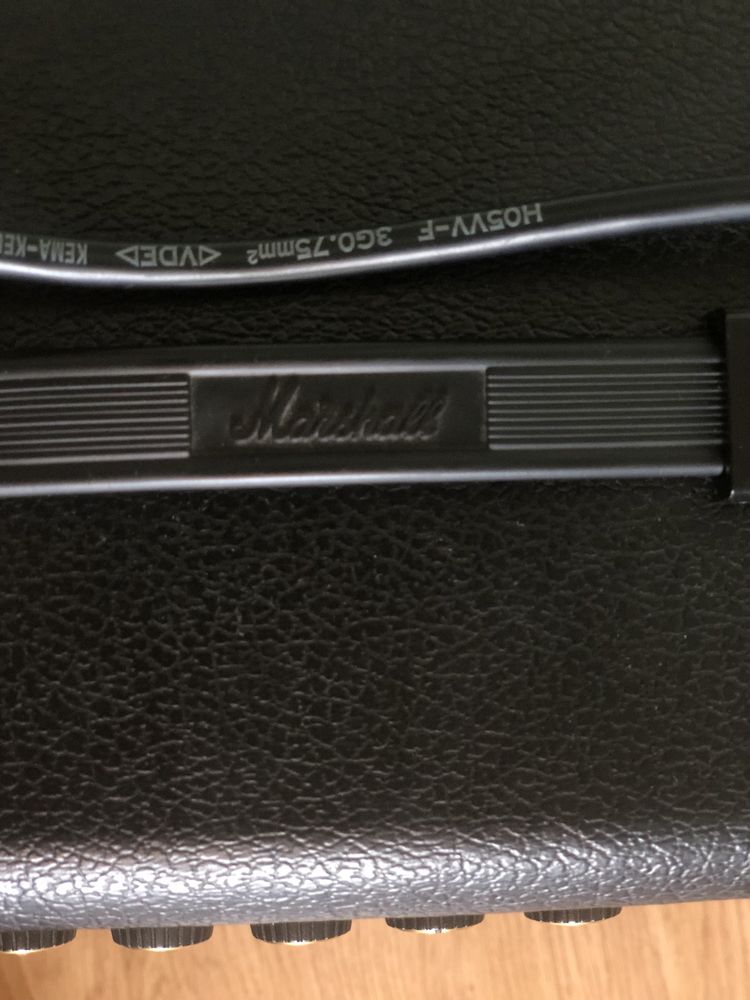 Комбопідсилювач Marshall MG15