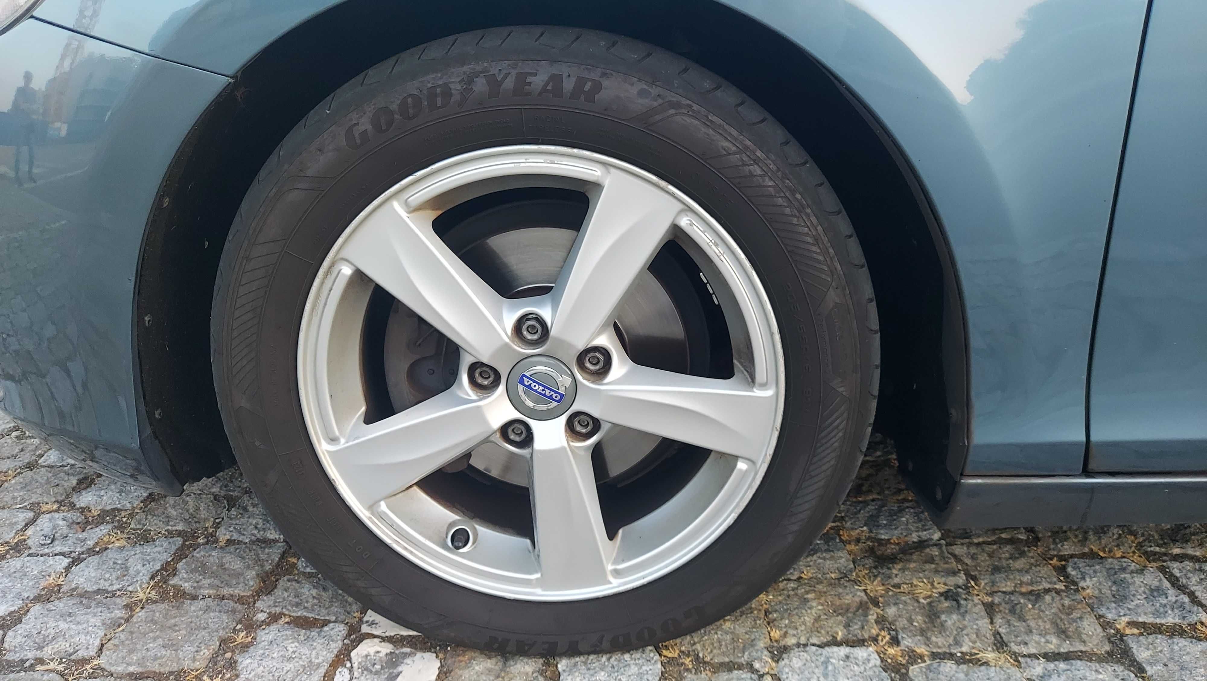 Volvo V40 d2 190 mil
