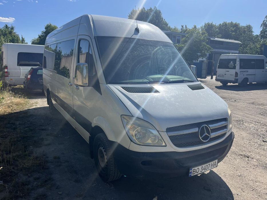 Оренда буса / Оренда вантажного буса / Прокат авто