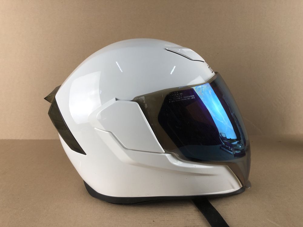 Kask Motocyklowy ICON Model IC- 06 ICON AIR FLITE DOT FMVSS NO . 218