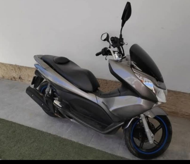 Vendo Honda PCX 125cc