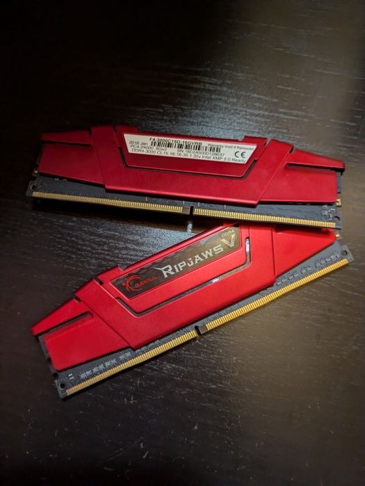 Merórias RAM 16GB (2x8GB) G.Skill Ripraw V DDR4 3000 MHz CL15