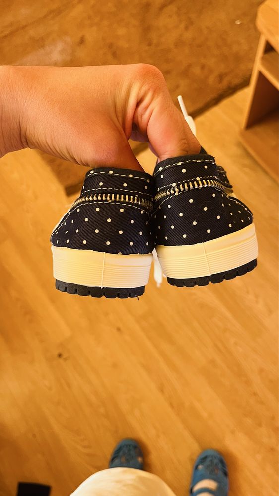 Nowe trampki damskie