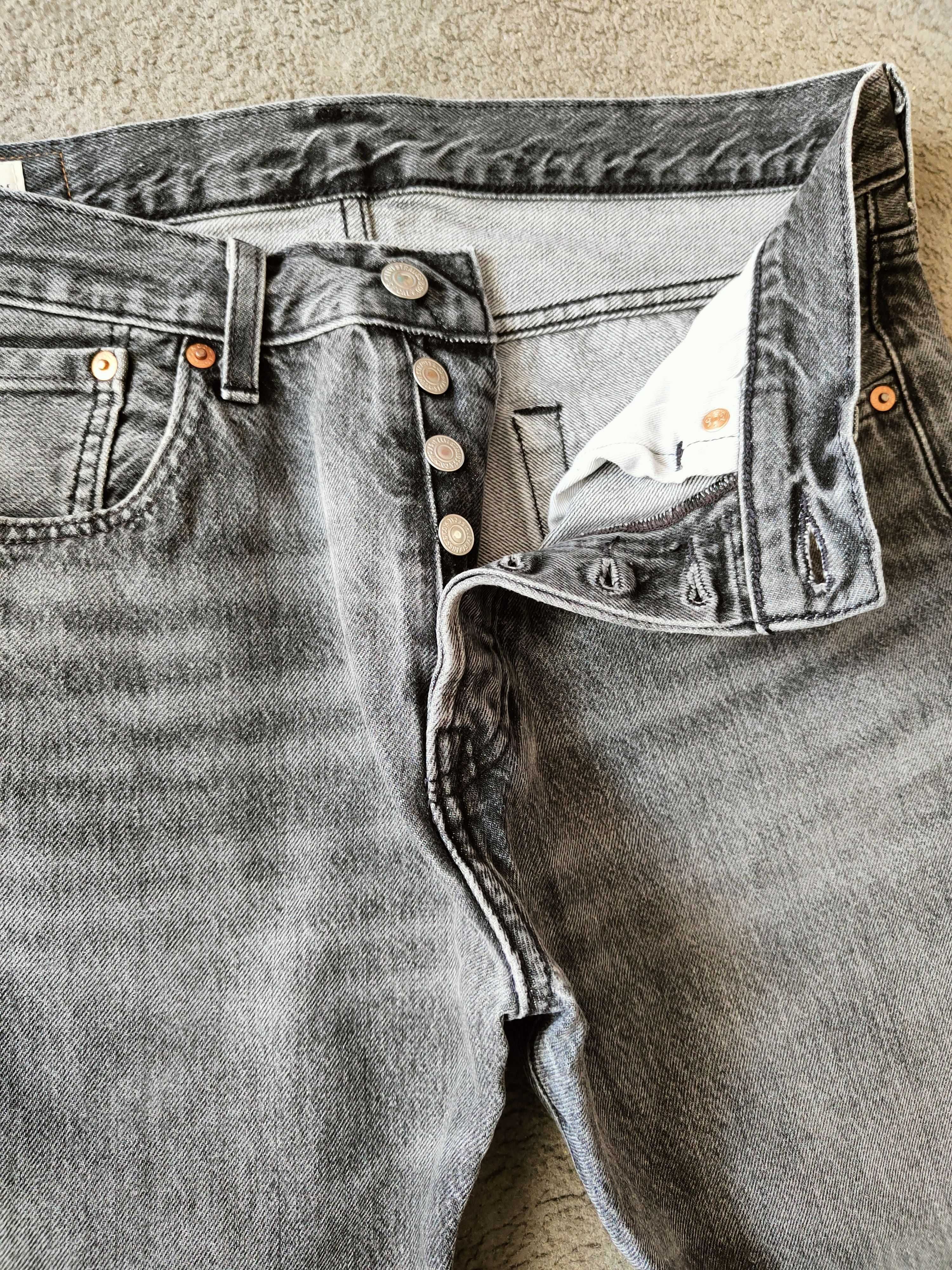 Męskie spodnie Levi Strauss 501 rozmiar W32 L30 32/30 Levis Premium