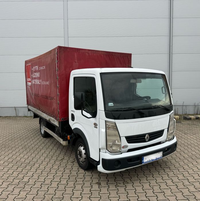 Renault Maxity burtoplandeka super stan techniczny