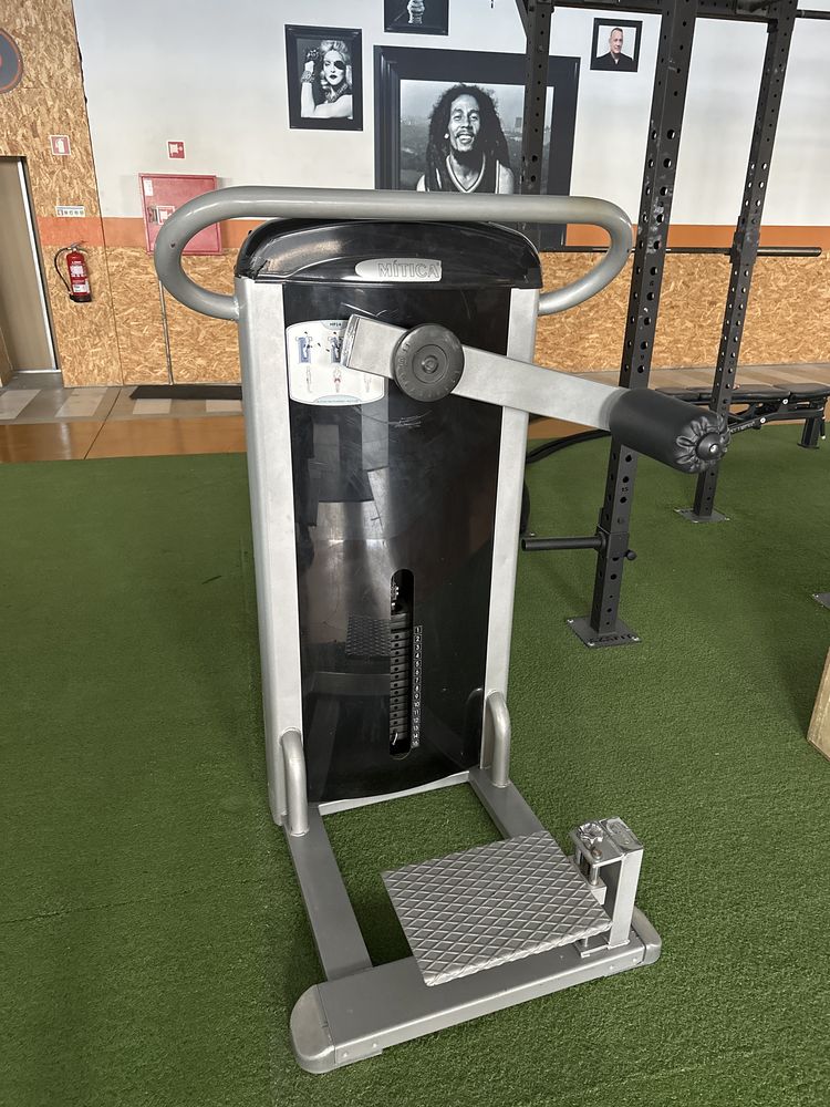 Maquina de gluteo