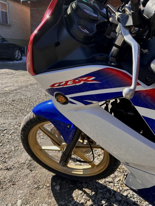 Honda cbr 125 jc39 2009r