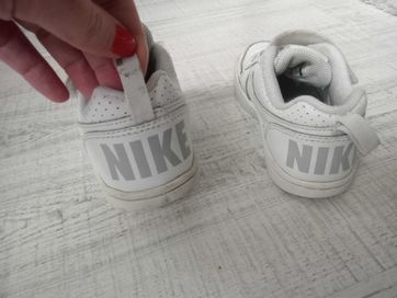 Adidasy Nike 28 ,17 cm