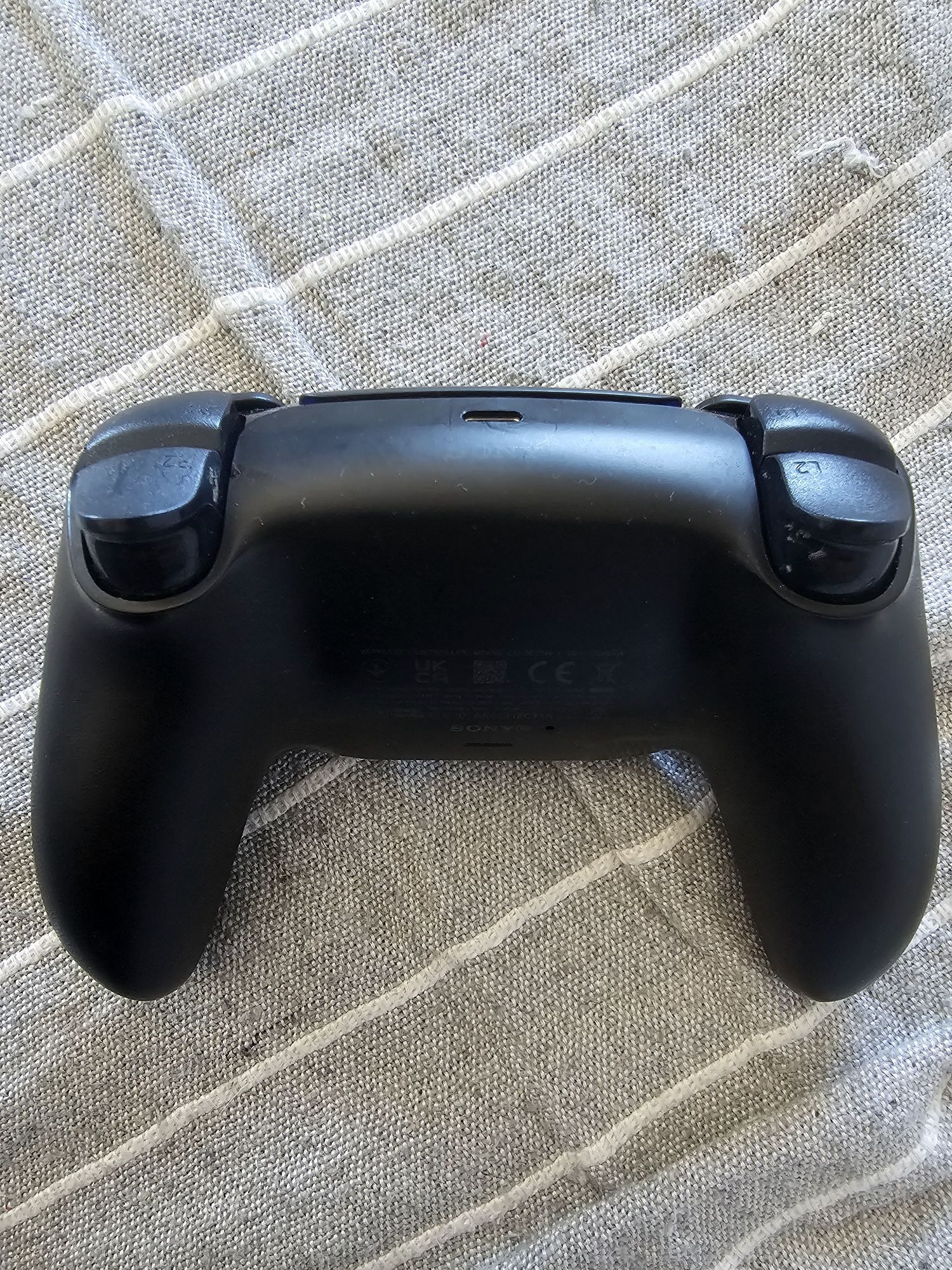 Sprzedam pada do playstation 5 orginalny