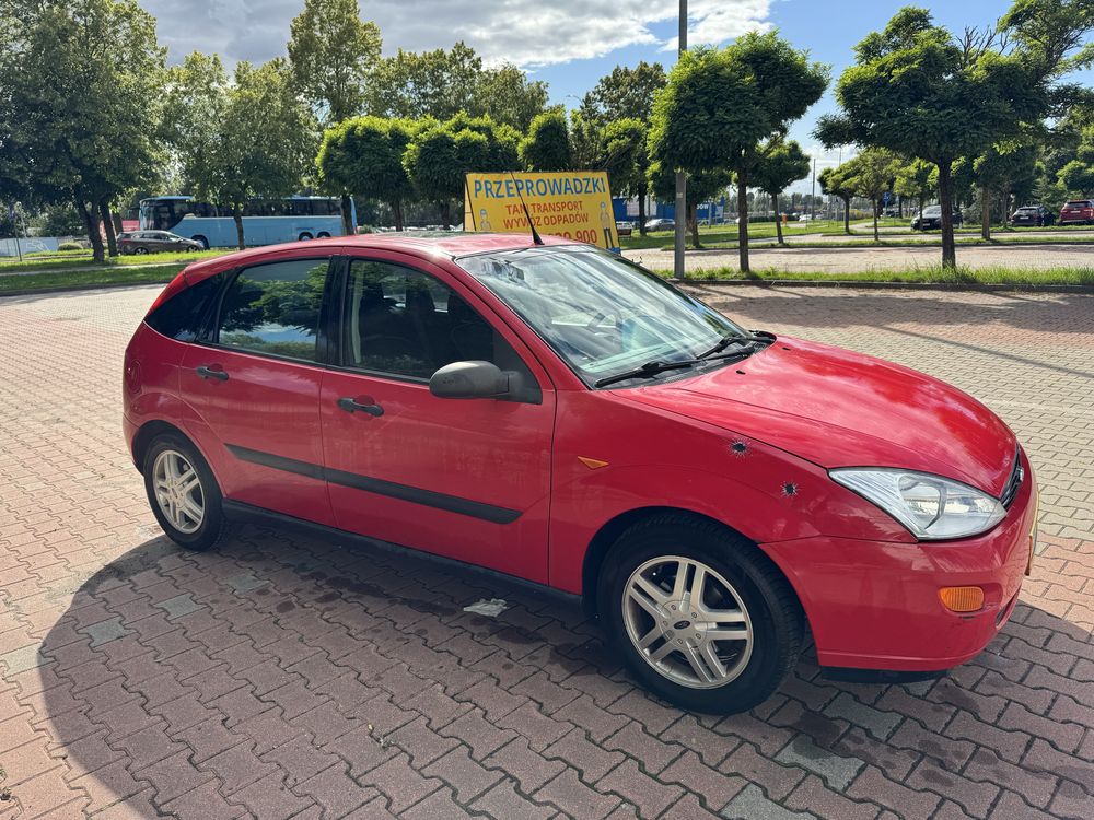 Ford Focus MK1 1999r – Czerwony Strzał z Charakterem!