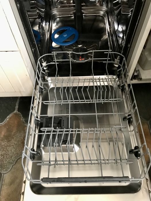 Zmywarka Electrolux ESM63300SX