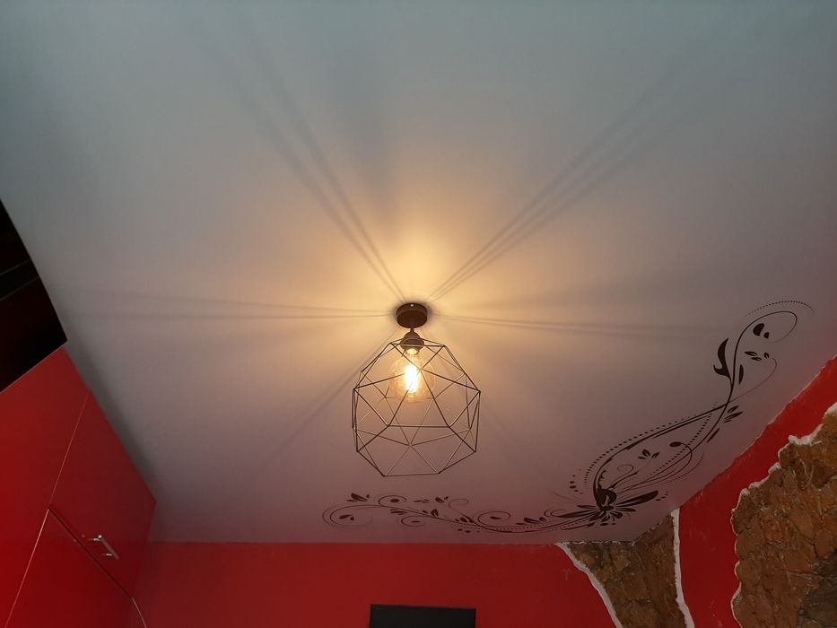 Натяжні Стелі Рівне