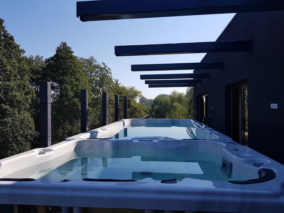 Basen spa z przeciwprądami + wanna z hydromasażem MADAGASKAR