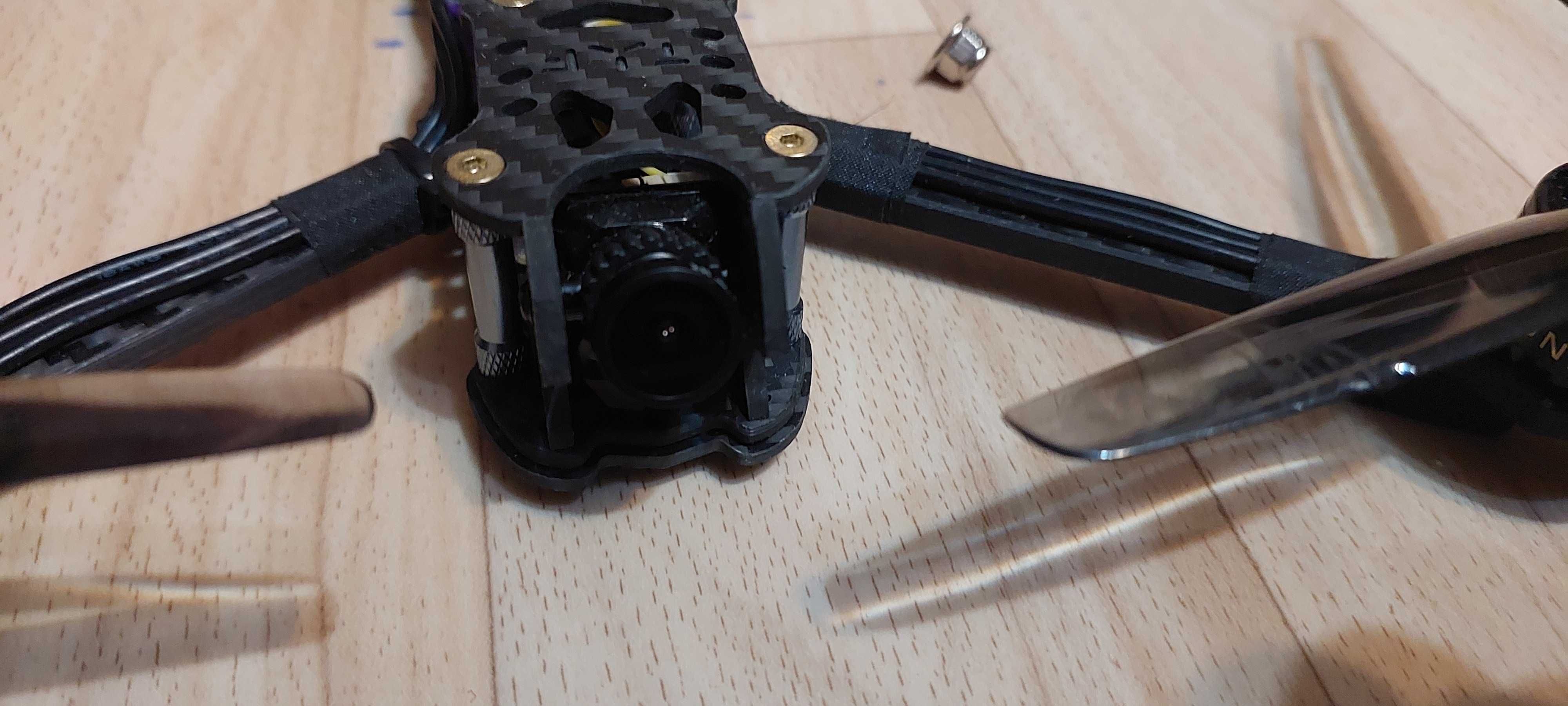 FPV drone новий,   9 d, 5,8 kamera