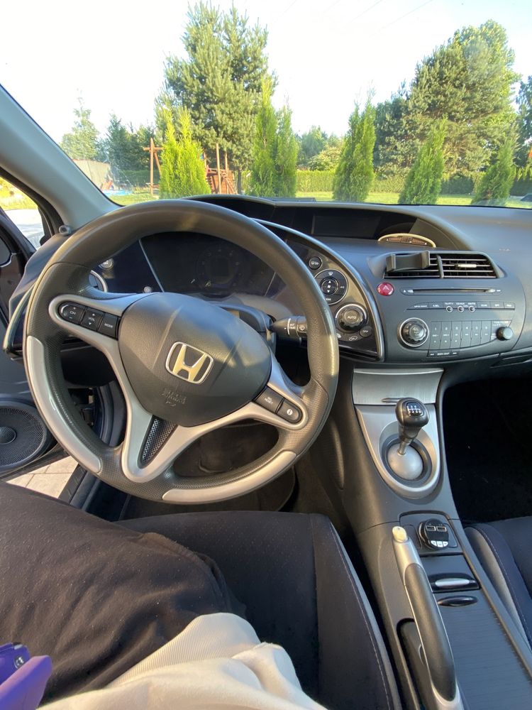 Honda civic VIII, 1,4 benzyna