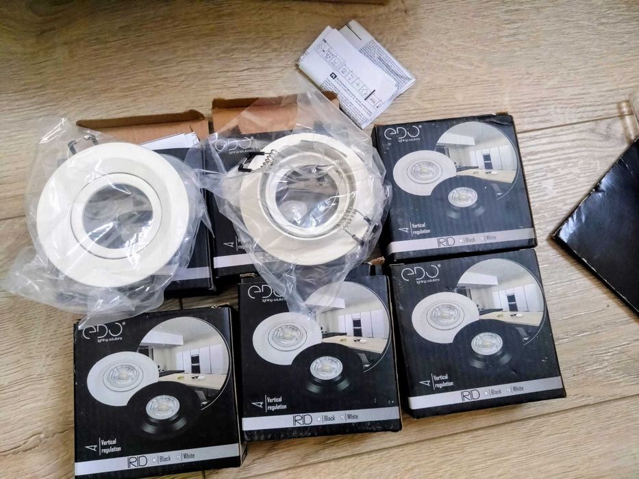 Oprawa halogenowa / LED - 6 sztuk - NOWE - 95 mm - ponad 50% taniej