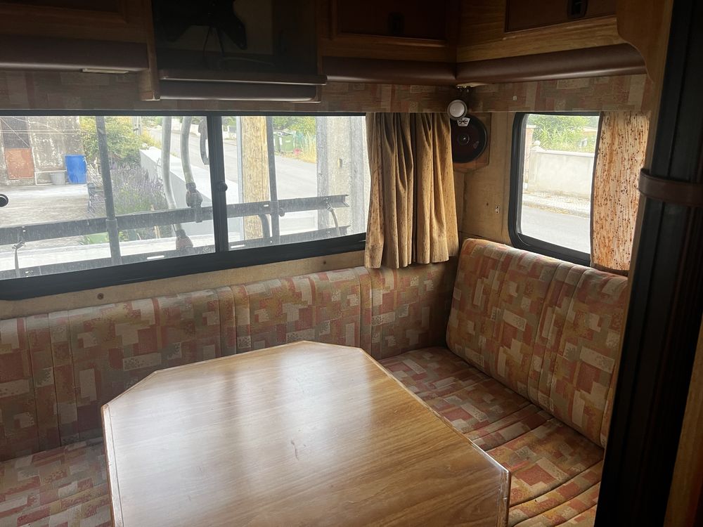Autocaravana ford transit 89