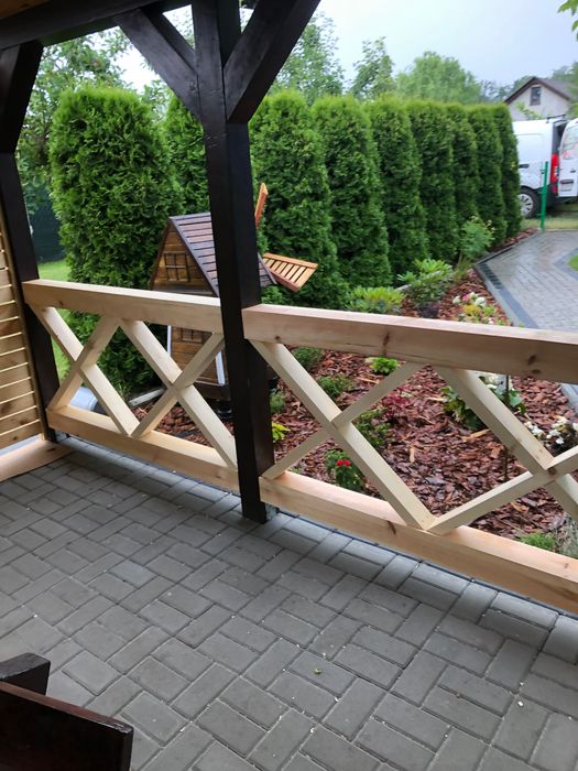 ogrodzenia z klinkieru oraz drewniane