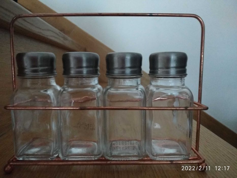 Pojemniki na przyprawy