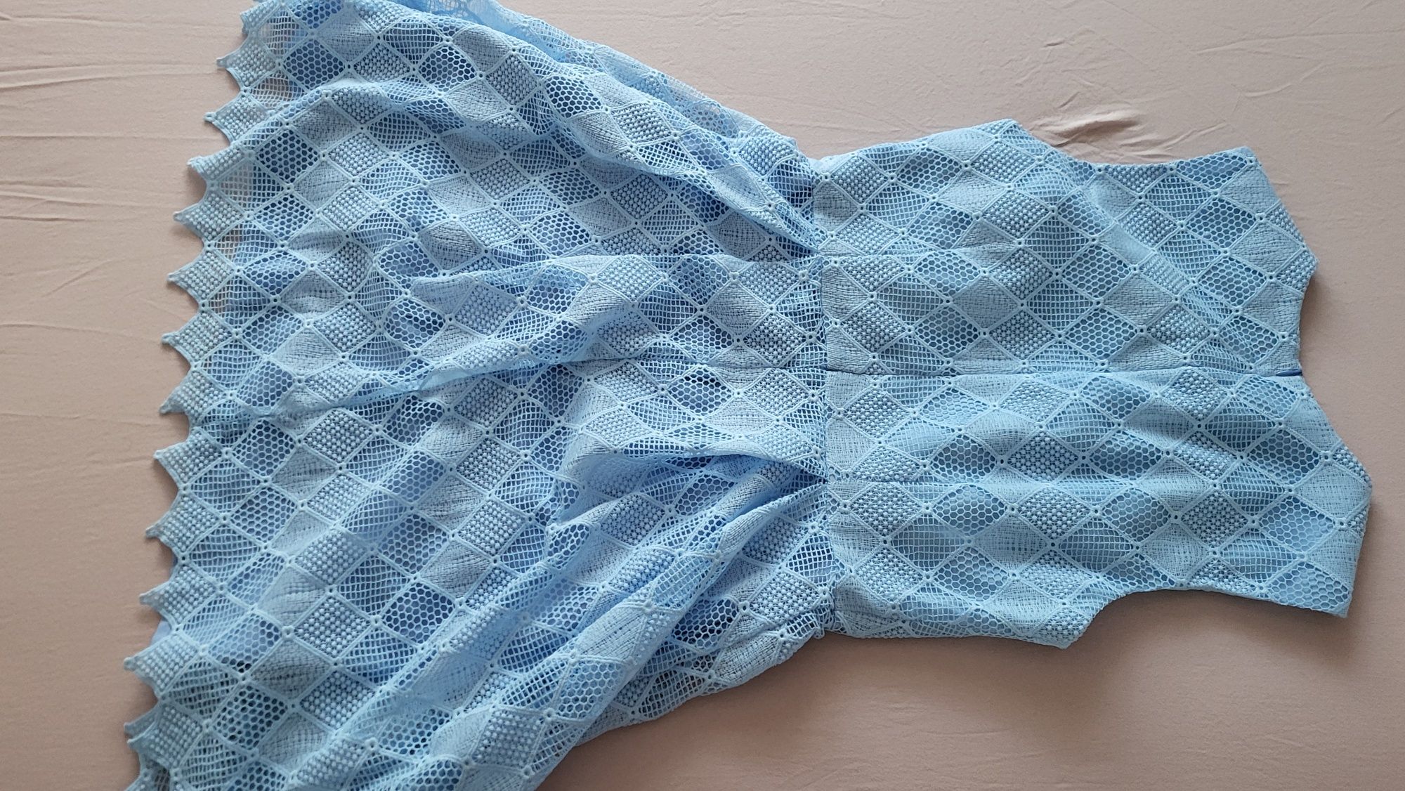 Sukienka błękitna r.40 Simple