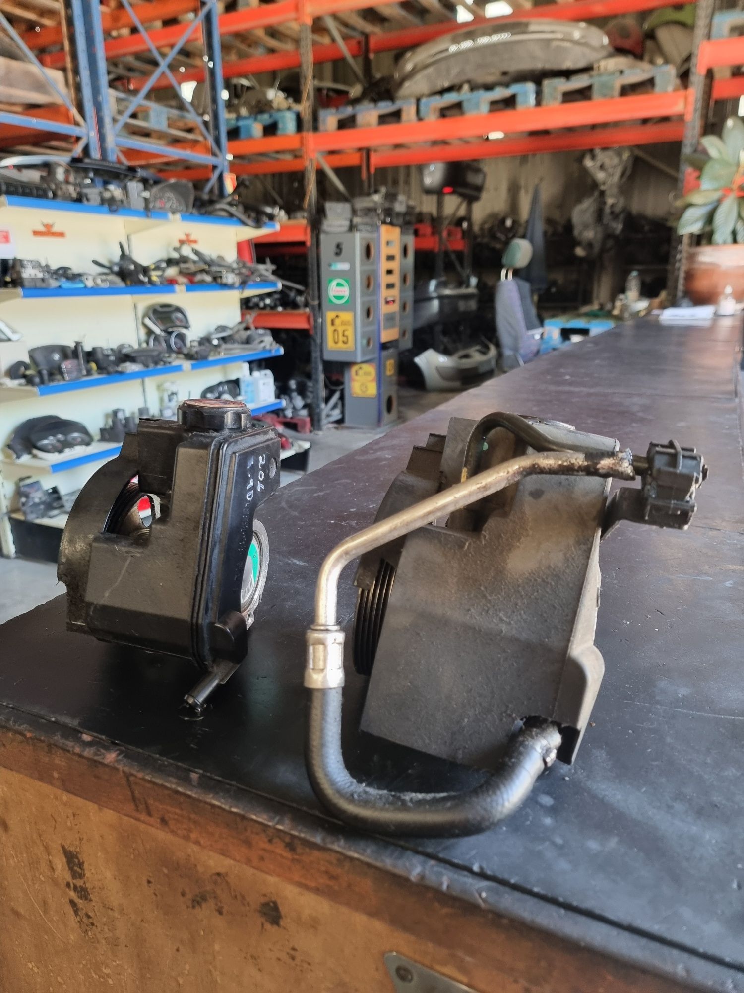 Bomba direcção assistida Peugeot 206 1.4 hdi/ 1.9D