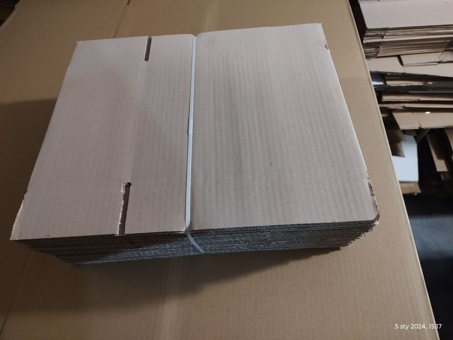 Opakowanie pudełka karton klapowy 220x125x300 20szt Gab. B InPost